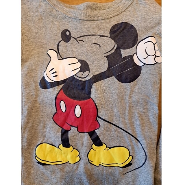 Disney(ディズニー)のGAP　ミッキーマウス　パジャマ　上下☆ キッズ/ベビー/マタニティのキッズ服男の子用(90cm~)(パジャマ)の商品写真