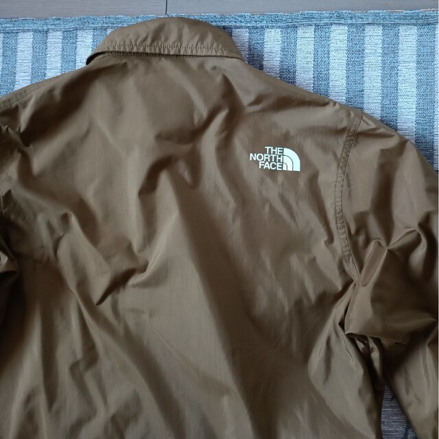 THE NORTH FACE(ザノースフェイス)のthe north face　コーチジャケット　ブラウン メンズのジャケット/アウター(ナイロンジャケット)の商品写真