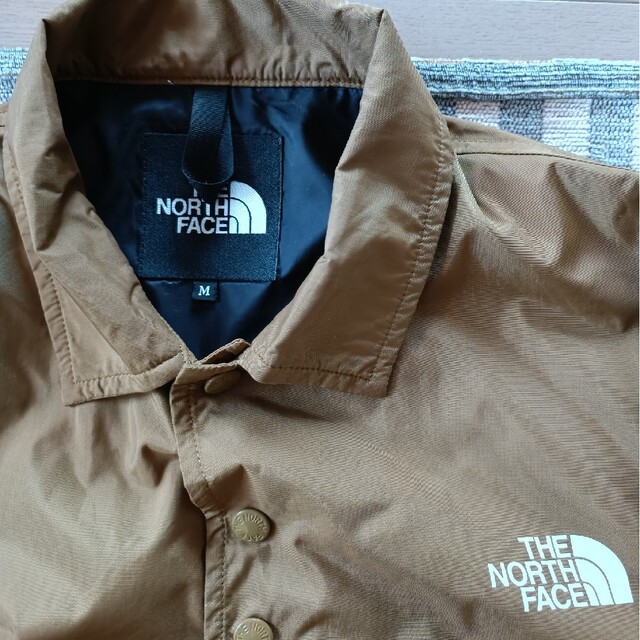 THE NORTH FACE(ザノースフェイス)のthe north face　コーチジャケット　ブラウン メンズのジャケット/アウター(ナイロンジャケット)の商品写真