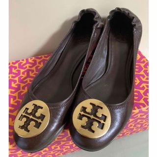 トリーバーチ(Tory Burch)の美品　トリーバーチ　パンプス　茶色　US7.5(ハイヒール/パンプス)