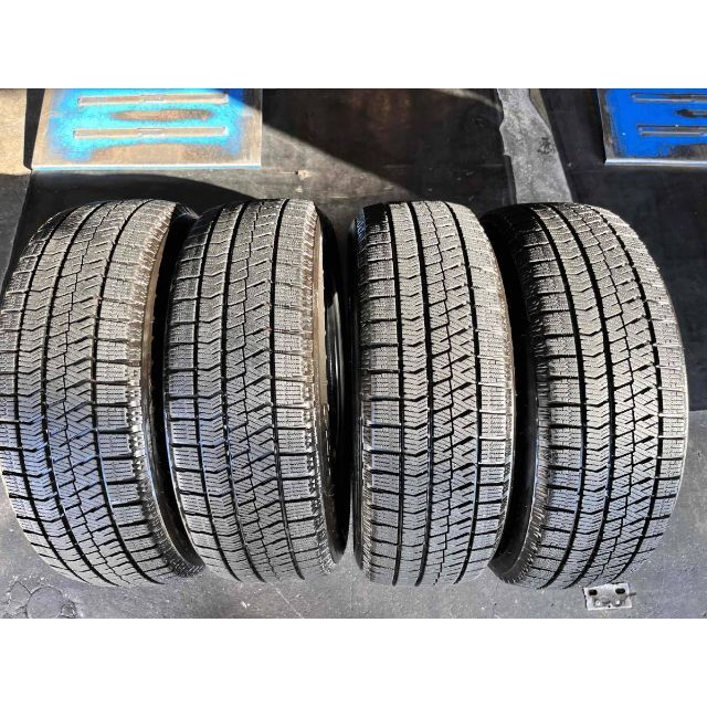 185/60R15　4本　ブリヂストンスタッドレス　アクア、ヴィッツ、フィット