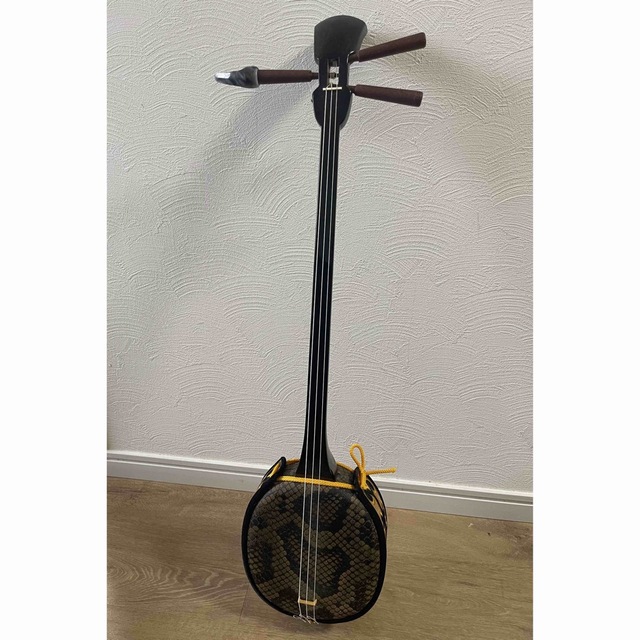 三線　人工皮 楽器の和楽器(三線)の商品写真