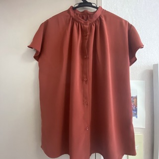 エアリーバンドカラーシャツ(半袖) ブラウン S(シャツ/ブラウス(半袖/袖なし))