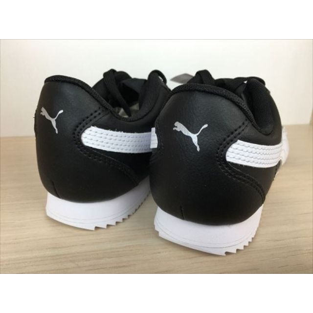 PUMA(プーマ)のプーマ チュリーノFSL スニーカー 靴 24,5cm 新品 (1501) レディースの靴/シューズ(スニーカー)の商品写真