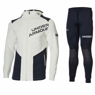 アンダーアーマー　UNDER ARMOUR　上下セットアップ　ほぼ新品