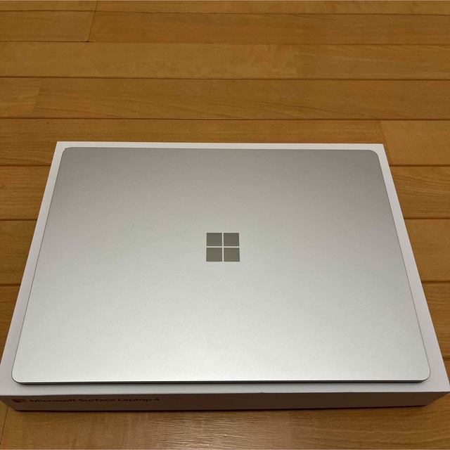 Microsoft(マイクロソフト)のMicrosoft Surface laptop4 13.5 256GB 8GB スマホ/家電/カメラのPC/タブレット(ノートPC)の商品写真