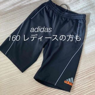 アディダス(adidas)の【adidas】ハーフパンツ　ブラック(ハーフパンツ)