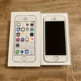 アップル(Apple)のiPhone 5S 16GB ホワイト ワイモバイル(スマートフォン本体)