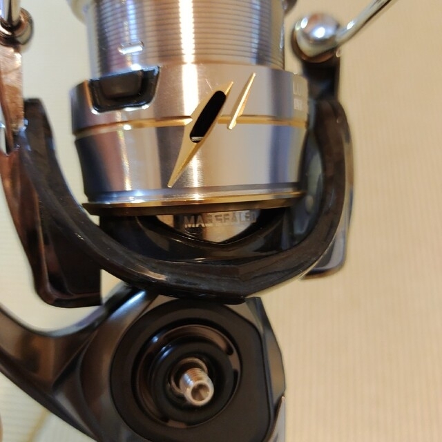 DAIWA(ダイワ)の20ルビアスFC2500S-XH 中古 スポーツ/アウトドアのフィッシング(リール)の商品写真