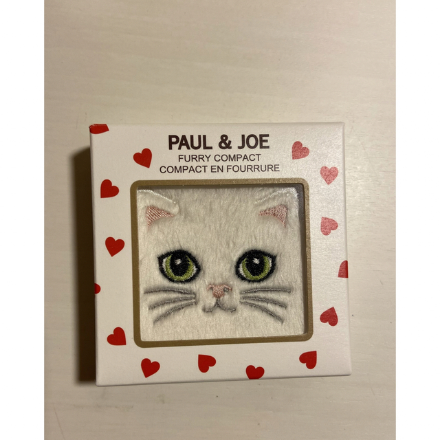 PAUL & JOE(ポールアンドジョー)の【2022限定】新品★ポール&ジョー★ファーリーコンパクト001（ケースのみ） コスメ/美容のメイク道具/ケアグッズ(ボトル・ケース・携帯小物)の商品写真