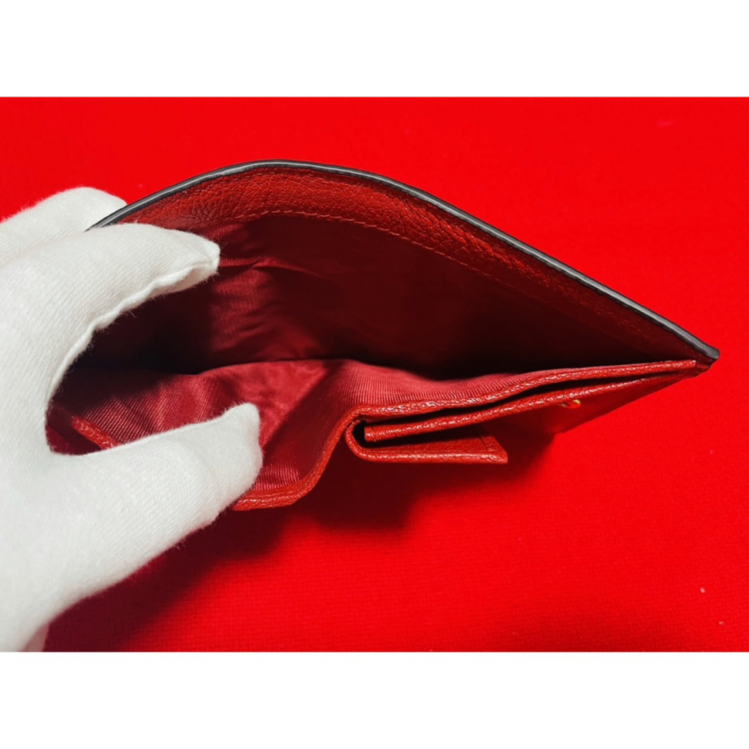 定価¥58300新品】miumiu ミュウミュウ　ロゴ　二つ折り財布　レッド　赤