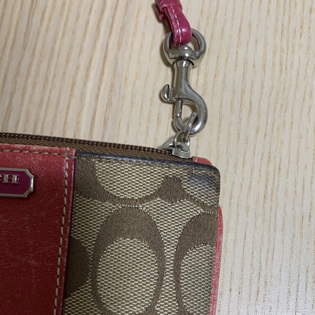 COACH(コーチ)のcoach コーチ　ミニポーチ レディースのファッション小物(ポーチ)の商品写真