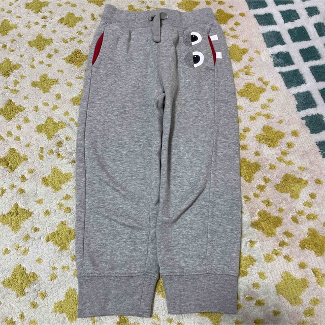 GAP(ギャップ)のGAP キッズ　ボトムス　モンスター　100 105 4years キッズ/ベビー/マタニティのキッズ服男の子用(90cm~)(パンツ/スパッツ)の商品写真