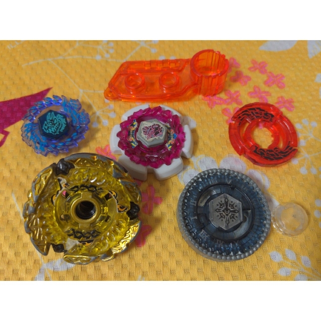 Takara Tomy メタルファイトベイブレード バサルトホロギウム クレイ