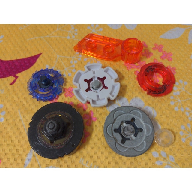 Takara Tomy メタルファイトベイブレード バサルトホロギウム クレイ