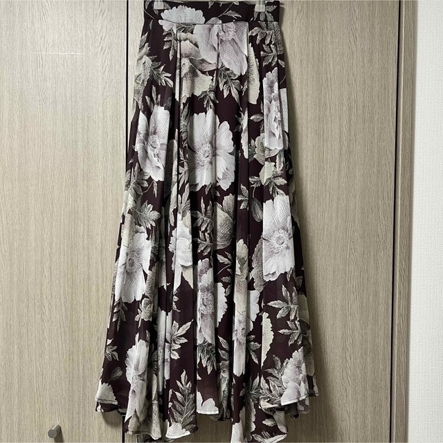 COCO DEAL(ココディール)のCOCO DEAL  大花シフォンサーキュラースカート レディースのスカート(ロングスカート)の商品写真