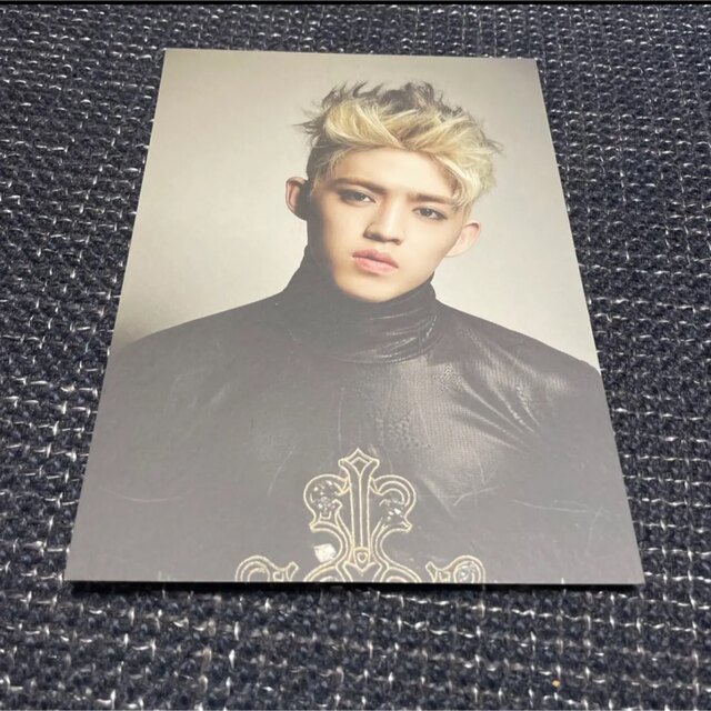 SEVENTEEN(セブンティーン)のSEVENTEEN エスクプス 17 Carat ポストカード エンタメ/ホビーのCD(K-POP/アジア)の商品写真