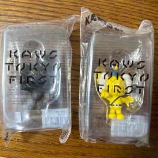 KAWS TOKYO FIRST ピーポ　JPP(Yellow/Black)(その他)