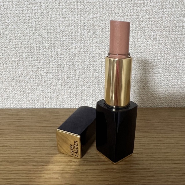 Estee Lauder(エスティローダー)のエスティーローダー　リップ　口紅 コスメ/美容のベースメイク/化粧品(口紅)の商品写真