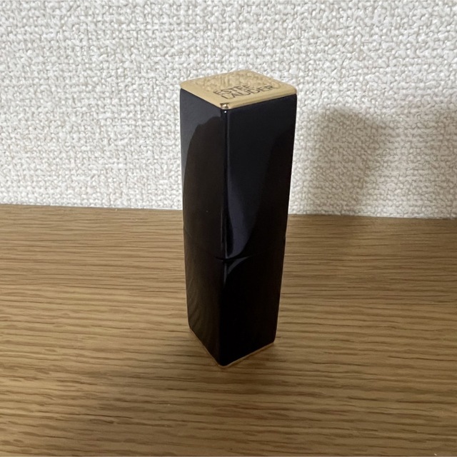 Estee Lauder(エスティローダー)のエスティーローダー　リップ　口紅 コスメ/美容のベースメイク/化粧品(口紅)の商品写真