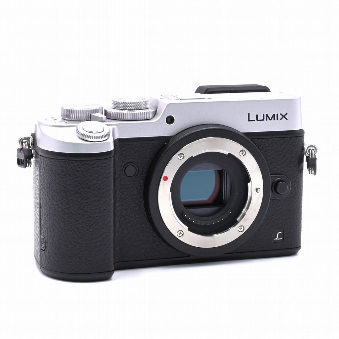 Panasonic(パナソニック)のPANASONIC LUMIX GX8 ボディ シルバー DMC-GX8-S スマホ/家電/カメラのカメラ(ミラーレス一眼)の商品写真