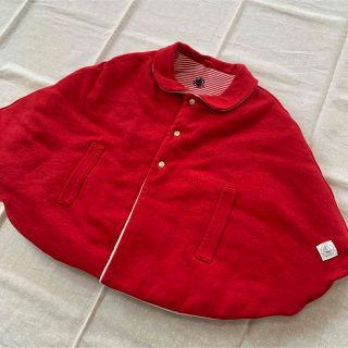 プチバトー(PETIT BATEAU)のプチバトー　ケープ　ポンチョ　赤色　未使用(ジャケット/コート)