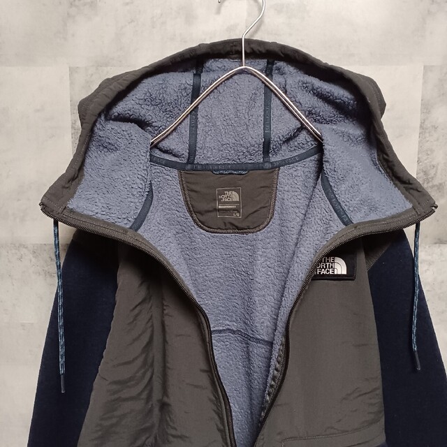 THE NORTH FACE(ザノースフェイス)のUS古着 希少デザイン THE NORTH FACE メンズフリースジャケット メンズのジャケット/アウター(ブルゾン)の商品写真