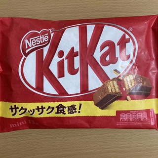 【チョコレート菓子 詰め合わせ】 ＊ガーナ マカダミアポッキー キットカット