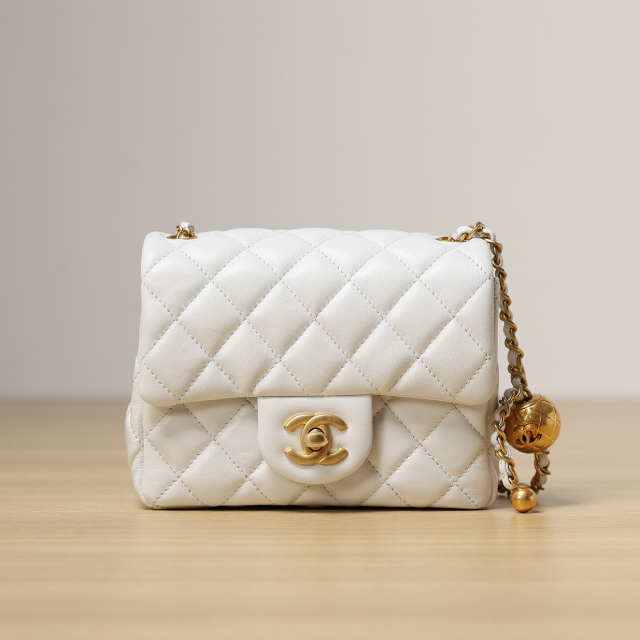 CHANEL【正規品】美品 ミニミニマトラッセバッグ