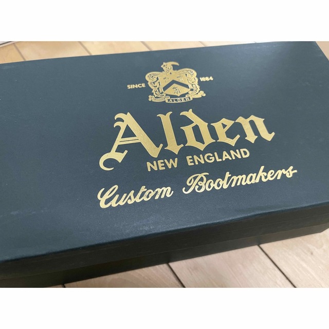 Alden(オールデン)の新品未使用 Alden D0108  スウェード タッセルローファー 7H E メンズの靴/シューズ(スリッポン/モカシン)の商品写真