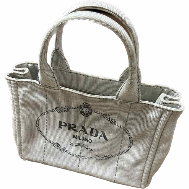 カジュアルにも可愛らしくも♪プラダ カナパ トートバッグ デニム PRADA トート グレー