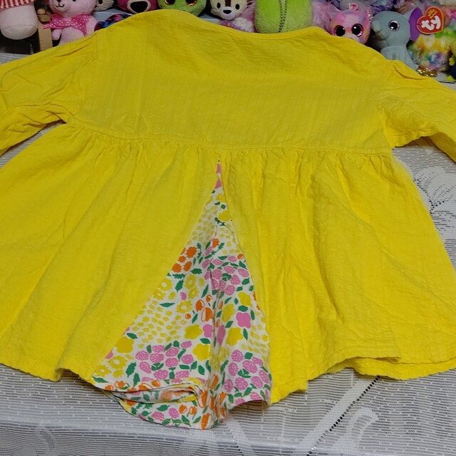 美品☆ムージョンジョン 可愛い黄色のトップス 130cm | prizmadent.ba
