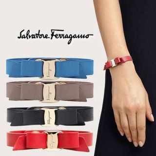 サルヴァトーレフェラガモ(Salvatore Ferragamo)の【Salvatore Ferragamo】ヴァラ・リボン ブレスレット(ブレスレット/バングル)