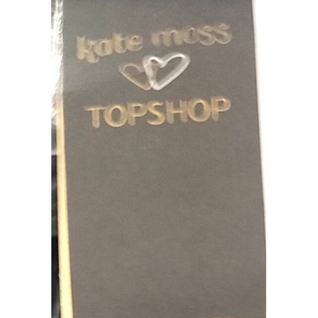 TOPSHOP(トップショップ)の激レア！完売品KATE MOSS×TOP SHOPショート丈　ライダース 本革 レディースのジャケット/アウター(ライダースジャケット)の商品写真