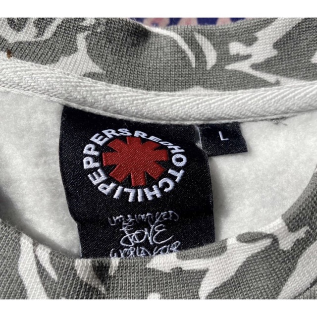 ［L］Red Hot Chili Peppers  ゼブラ　トレーナー　大阪購入 エンタメ/ホビーのタレントグッズ(ミュージシャン)の商品写真