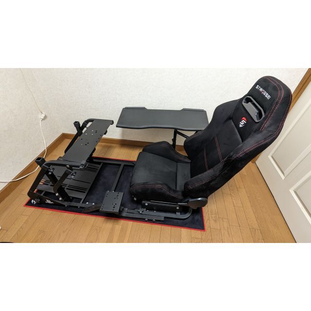 STRASSE レーシングコックピット RCZ01 オプション付き エンタメ/ホビーのゲームソフト/ゲーム機本体(その他)の商品写真