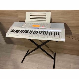 カシオ(CASIO)のCASIO 光ナビゲーションキーボード(61鍵盤) LK-205 (キーボード/シンセサイザー)