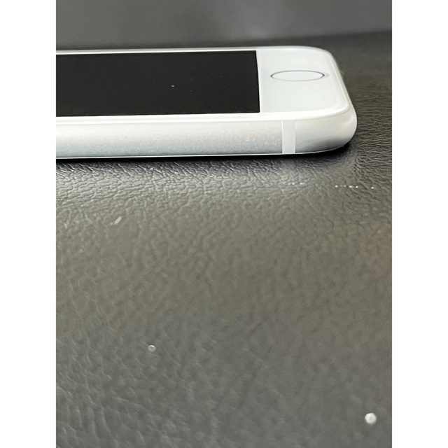 iPhone(アイフォーン)のiPhone8  64GB スマホ/家電/カメラのスマートフォン/携帯電話(スマートフォン本体)の商品写真