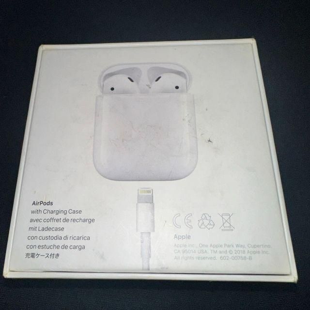 Apple(アップル)のApple AirPods MV7N2J/A スマホ/家電/カメラのオーディオ機器(ヘッドフォン/イヤフォン)の商品写真