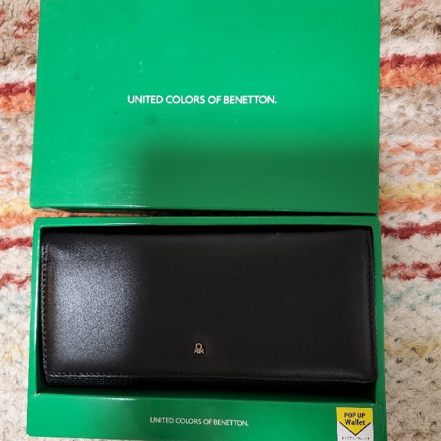 UNITED COLORS OF BENETTON.(ユナイテッドカラーズオブベネトン)の新品　ユナイテッドカラーオブベネトン　長財布(ポップアップウォレット) レディースのファッション小物(財布)の商品写真