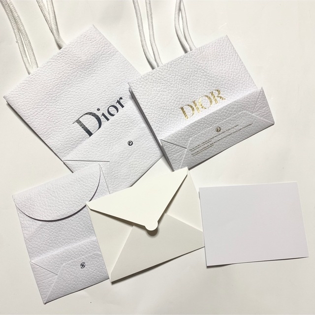 Christian Dior(クリスチャンディオール)の送料無料　Dior ショッパー　包装　メッセージカード　プレゼントセット レディースのバッグ(ショップ袋)の商品写真