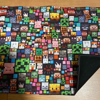 620 マインクラフト　ランチョンマット　30×40(外出用品)