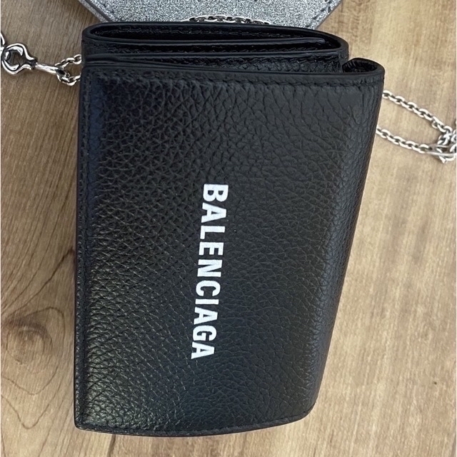 限定値下げ中！BALENCIAGA三つ折り財布