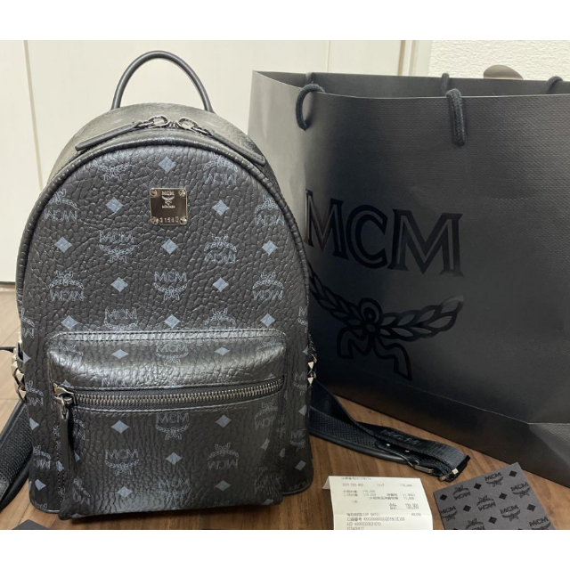 ワンピなど最旬ア! MCM スモールサイズ S ブラック 黒 リュック