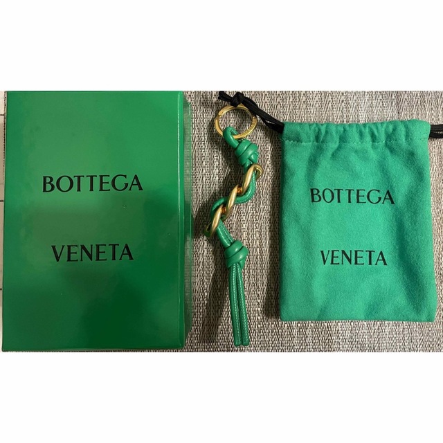 期間限定セール【美品】BOTTEGA VENETA(ボッテガヴェネタ)キーリング