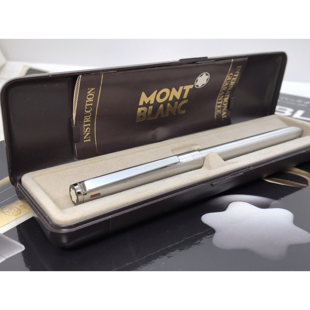 MONTBLANC(モンブラン)の絶版品クリエイターの必需品★O-MAT2722・４色マルチカラーペン★モンブラン インテリア/住まい/日用品の文房具(ペン/マーカー)の商品写真