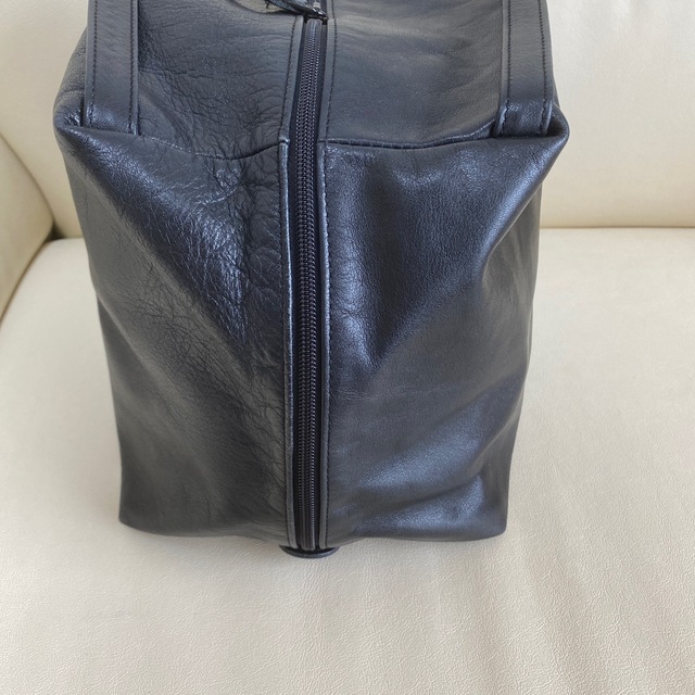 Jurgen Lehl(ヨーガンレール)のヨーガンレール　レザーバック　キューブ型 レディースのバッグ(ハンドバッグ)の商品写真
