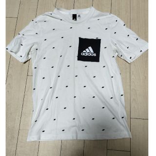 アディダス(adidas)のadidasＴシャッツ(Tシャツ/カットソー(半袖/袖なし))