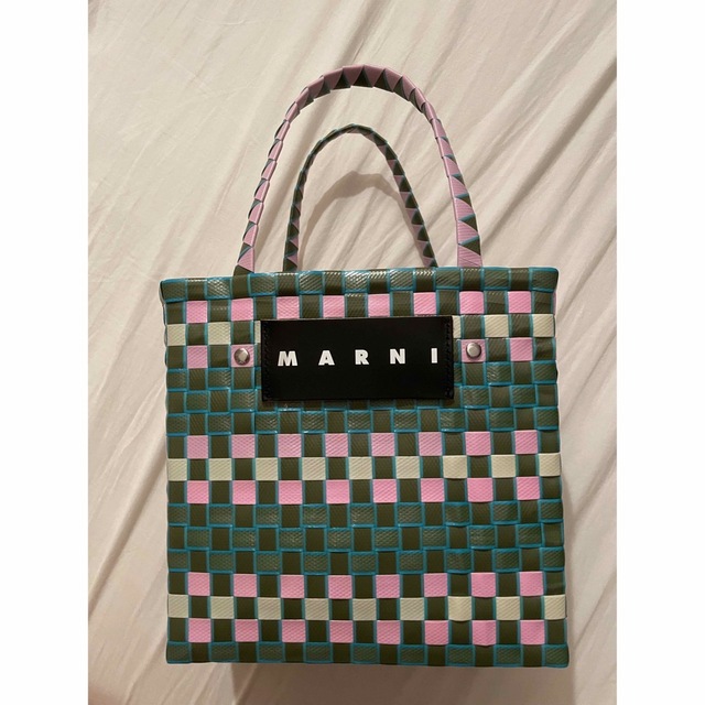 Marni(マルニ)のマルニマーケット ミニバスケットバッグ MARNI FLOWER CAFE  レディースのバッグ(かごバッグ/ストローバッグ)の商品写真