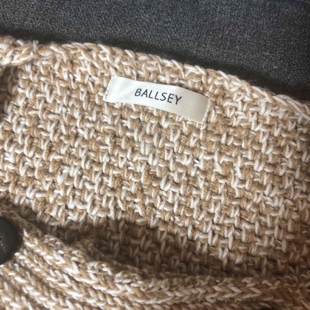 Ballsey(ボールジィ)のBALLSEY  ボールジィ　ノーカラーダブルニットカーディガンウールニット レディースのトップス(ニット/セーター)の商品写真